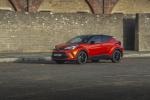 Toyota C-HR Hybrid Orange Edition 2019 года (UK)